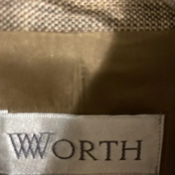 Worth ladies jacket - Picture 2 of 3